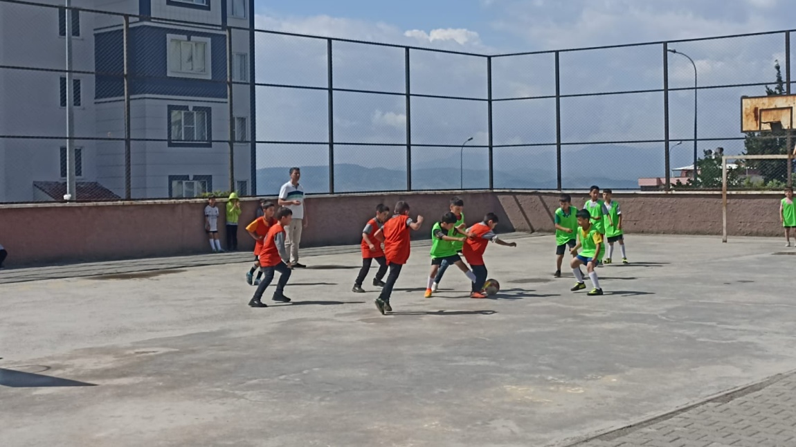 Okulumuzda Futbol Turnuvası Başladı.